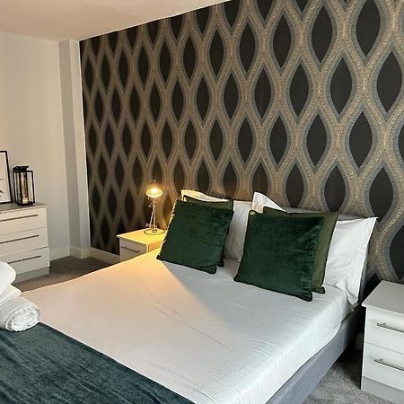 Luxury 9Ine Beautiful Bull Ring Apartment Free Parking バーミンガム エクステリア 写真