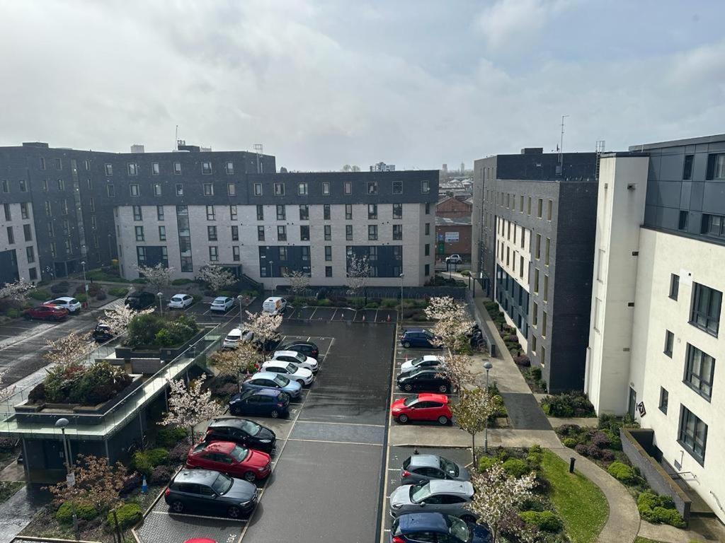 Luxury 9Ine Beautiful Bull Ring Apartment Free Parking バーミンガム エクステリア 写真